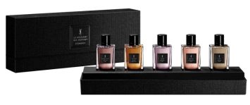 איב סאן לורן סט לה ווסטייר דס פרפיומס יוניסקס 7.5 מל*5 אדפ - Yves Saint Laurent Le Vestiaire des Parfums Collection Essentielle Miniature Set 5 x 7.5ml (Muse, Tuxedo, Blouse, Lavalliere, & Cuir)
